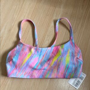 Lululemon Wunder train strappy racer bra